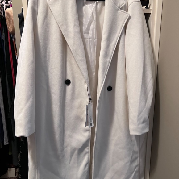 Double breasted Zara white coat - Picture 2 of 4